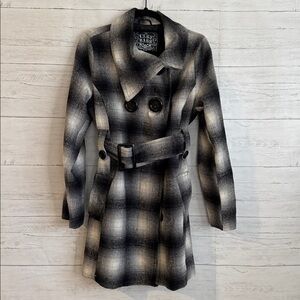 Last Kiss Elegant Black Plaid Winter Wool Coat | SIZE L